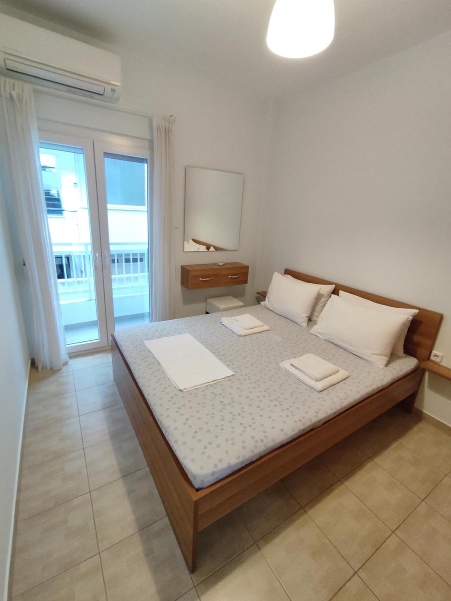 Sea View Apartments Nikos Néa Péramos Bagian luar foto