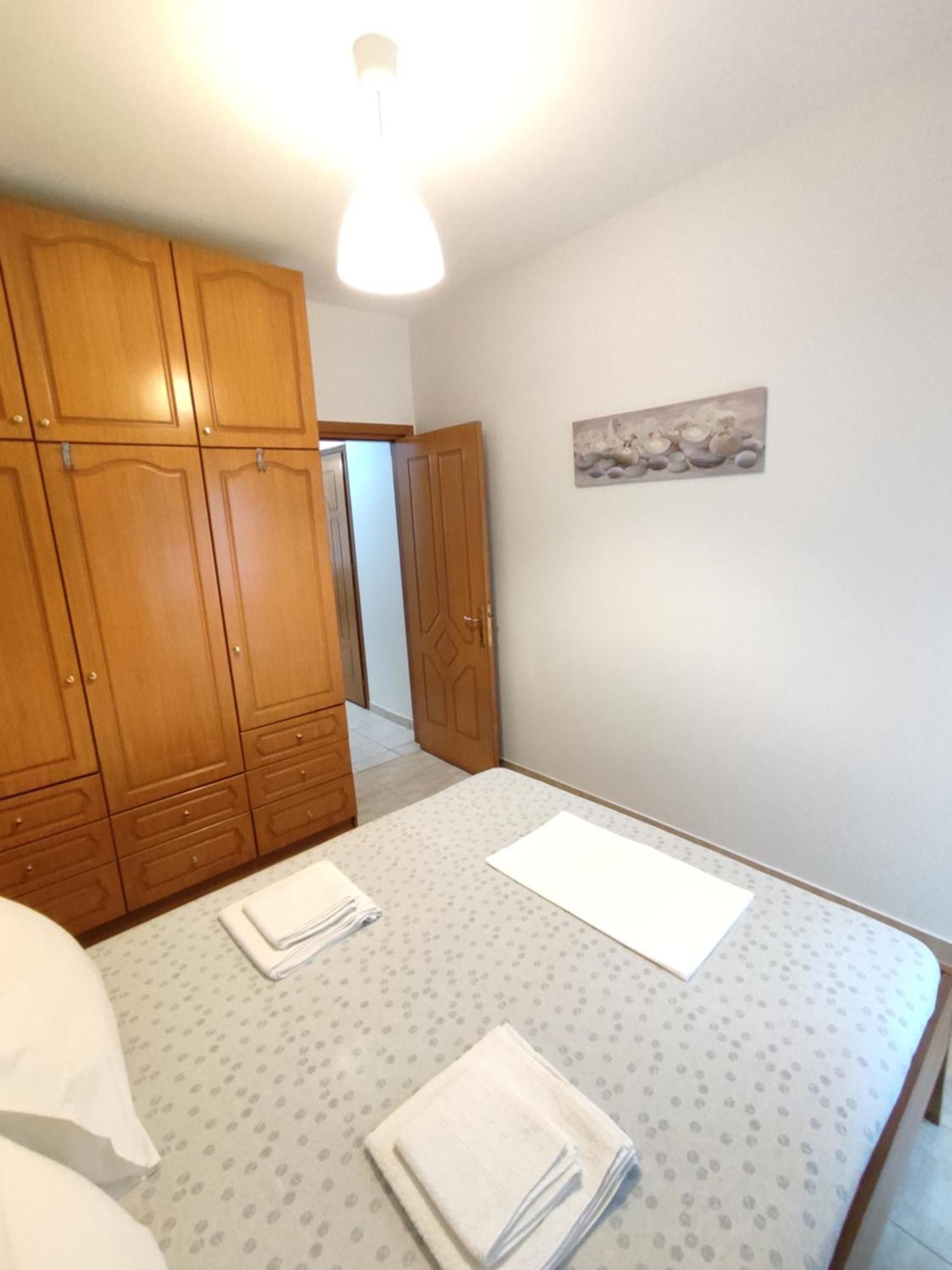 Sea View Apartments Nikos Néa Péramos Bagian luar foto